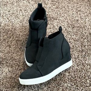 Black sneaker wedges